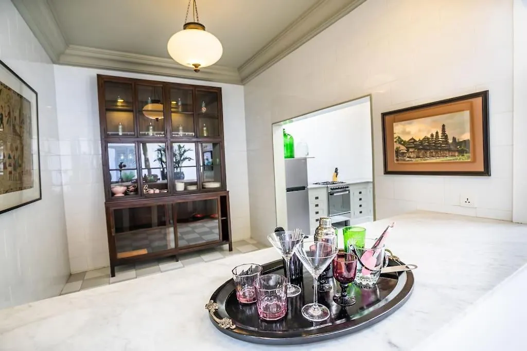 The Gatehouse - Stylish And Unique Luxury Pool Villa, Great Location! Seminyak